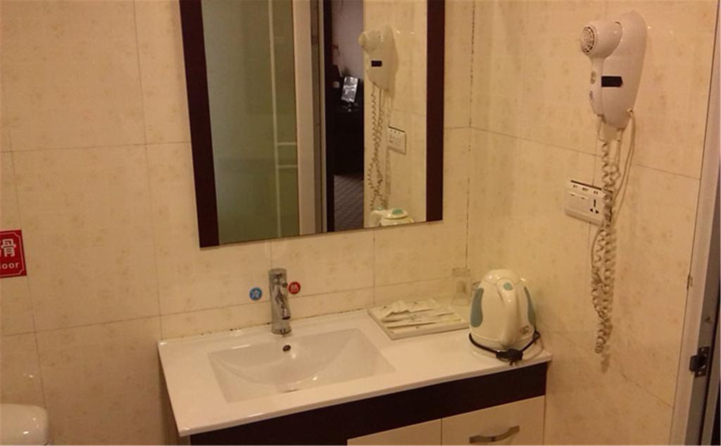 Wudangshan Yinjie Holiday Hotel Danjiangkou Cameră foto