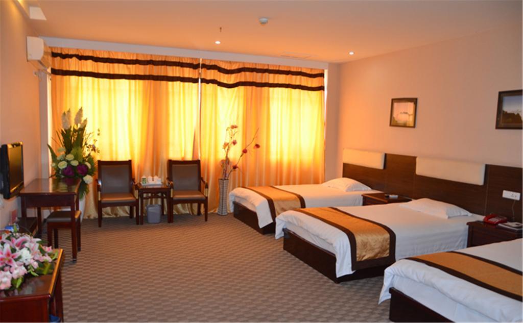 Wudangshan Yinjie Holiday Hotel Danjiangkou Exterior foto