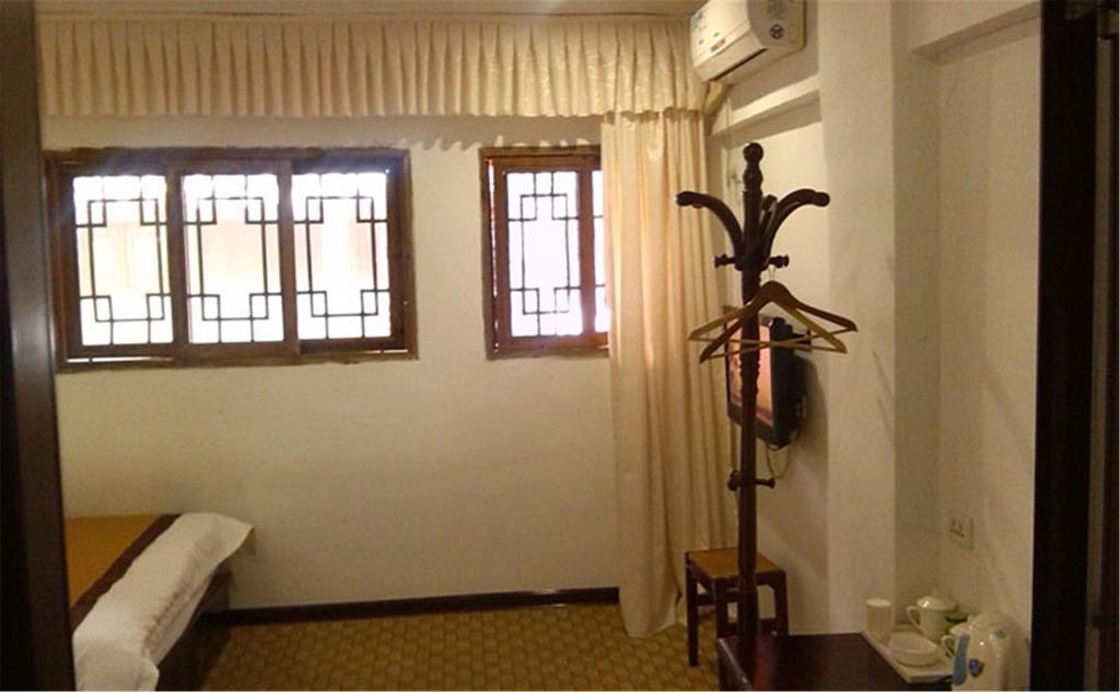 Wudangshan Yinjie Holiday Hotel Danjiangkou Cameră foto